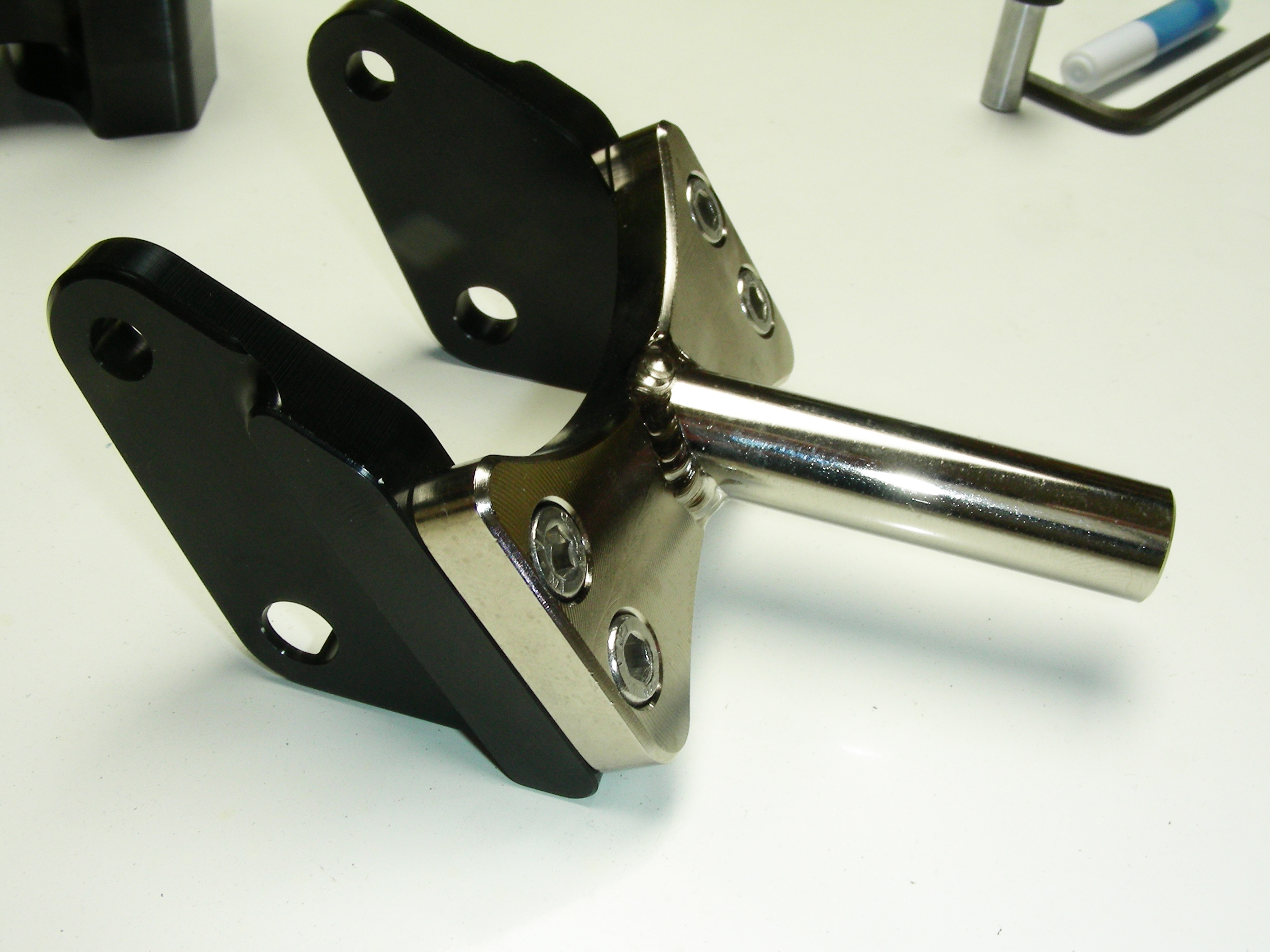 Frame Bracket only (Bolt-on Sub mount)